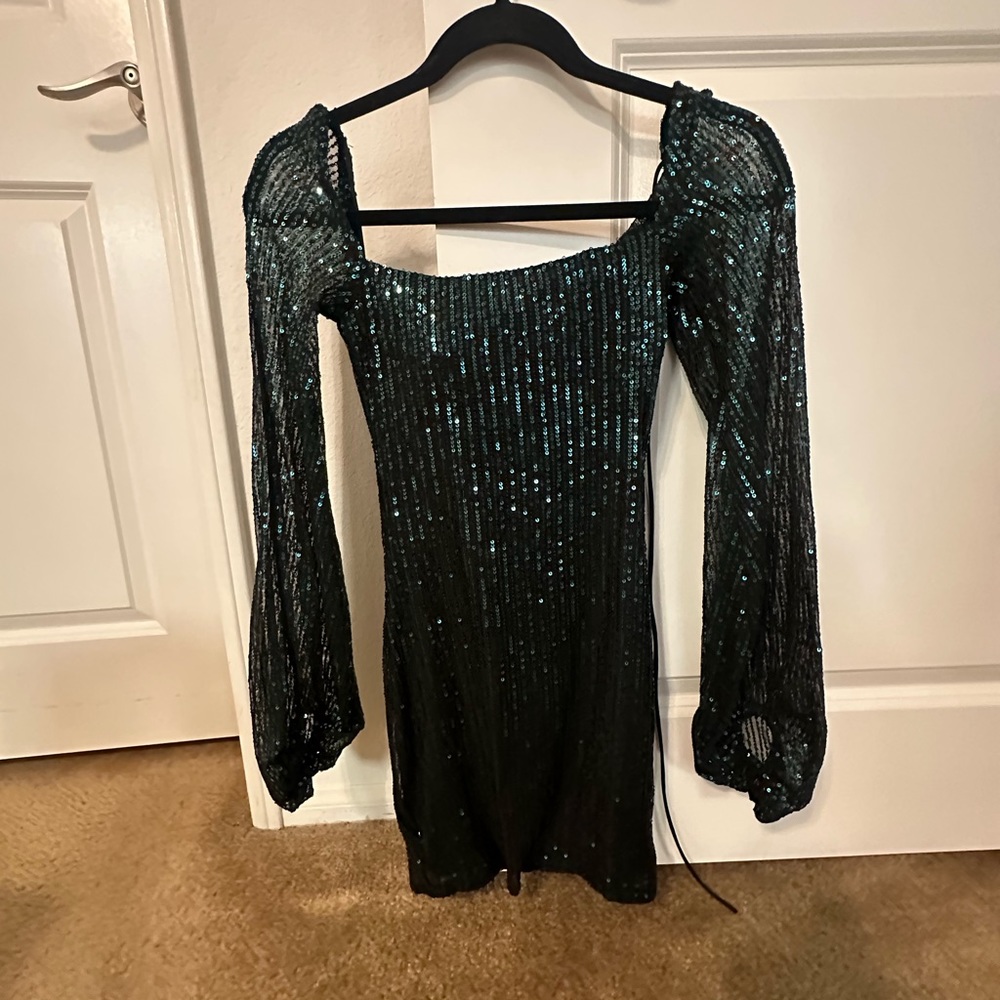 Green Lucy in the Sky Longsleeve Sequin Dress SZ XS
